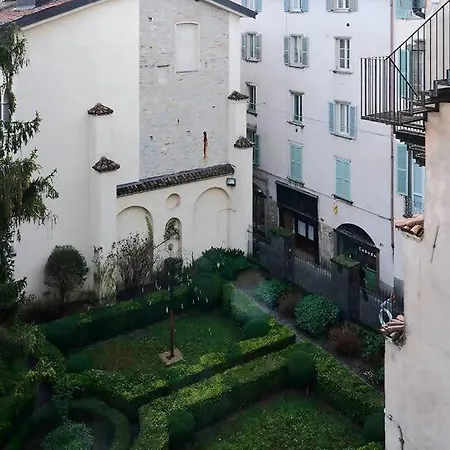 Con Vista Art & Charme In Citta Alta Pensionat