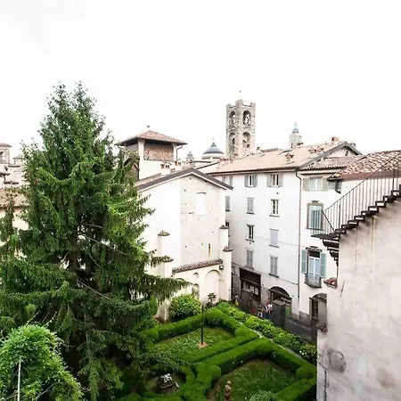 Con Vista Art & Charme In Citta Alta 4*